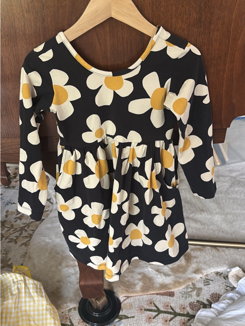 Hanna Andersson Daisy Print Long-Sleeve Dress